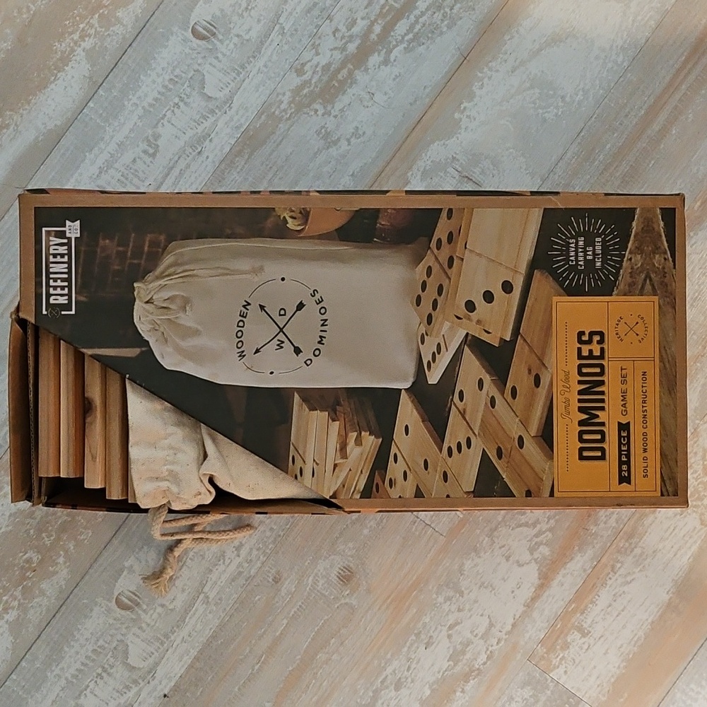 Refinery Jumbo Wood Dominoes 28 Pieces plus carrying bag. NEW IN BOX